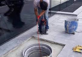 فني تسليك المجاري داخل الرياض