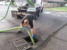 فني تسليك المجاري بالرياض